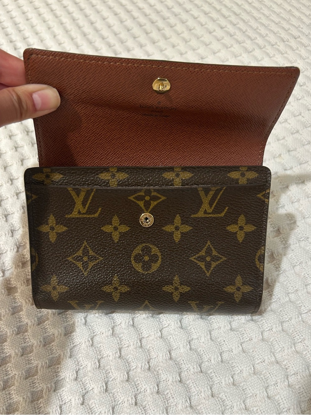 Louis Vuitton Monogram Alexandra Wallet - Picture 5 of 13